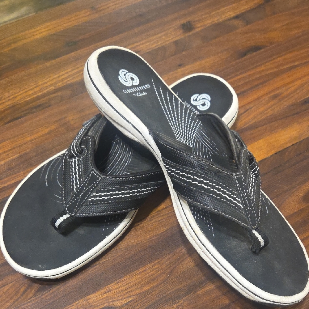 Women's clarks cloud stepper Filp Flops